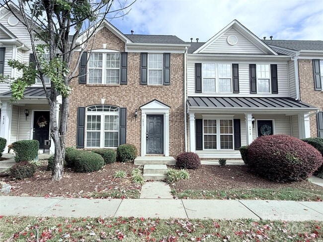Building Photo - 4917 Sunburst Ln