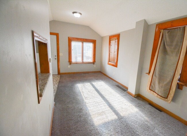 Photo - For Rent: 2 Bed, 1 Bath Home Near Mayo Clinic
