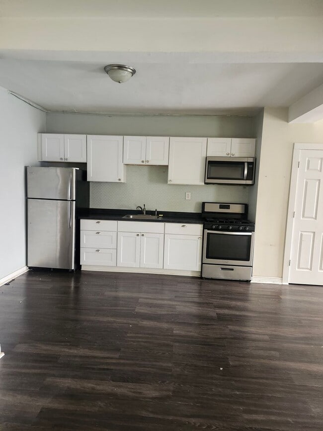 Photo - Marquette Housing- 2016 Unidad Basement