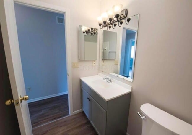 Photo - 3518 Westbay Dr