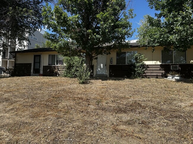 Building Photo - 1275 Wolff St Unit 1