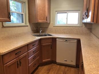 Building Photo - 11 Crescent Sq Unit #3 Rental
