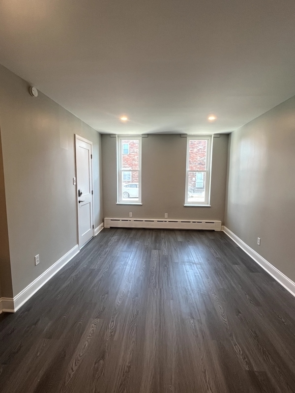 Photo - 1738 Wolf St