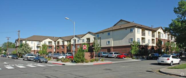 Building Photo - Sierra Crest Rental