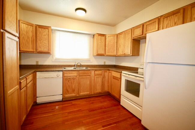 Photo - 1820 Remington Way Unidad A