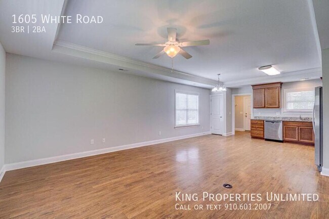 Photo - 1605 White Rd