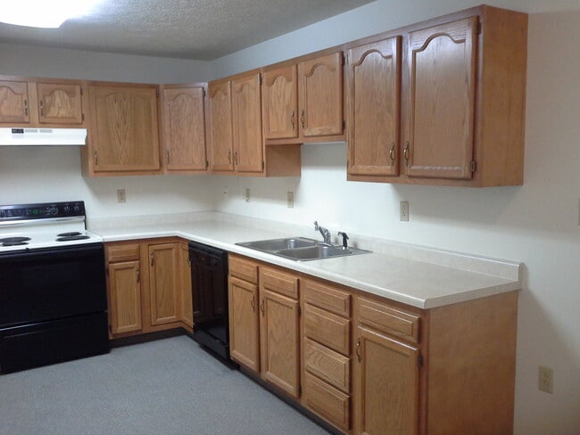 Building Photo - 1110 Madison Ave Unit 4