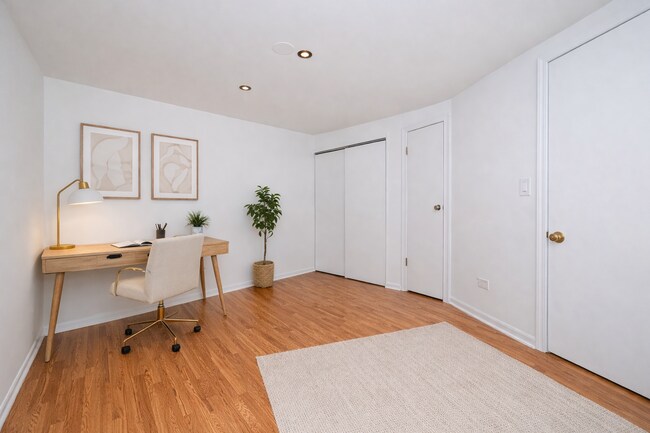 Photo - 4757 N Paulina St Unidad LL