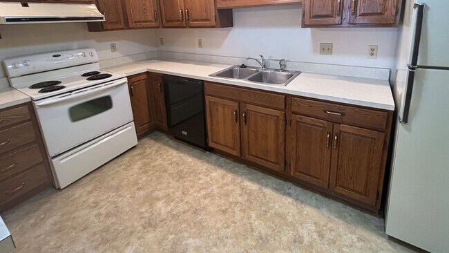 Building Photo - 509 Oak Glen Dr Unit 4