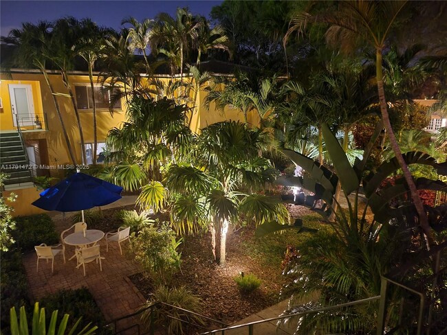 Photo - 721 NE 16th Ave Condo Unit C