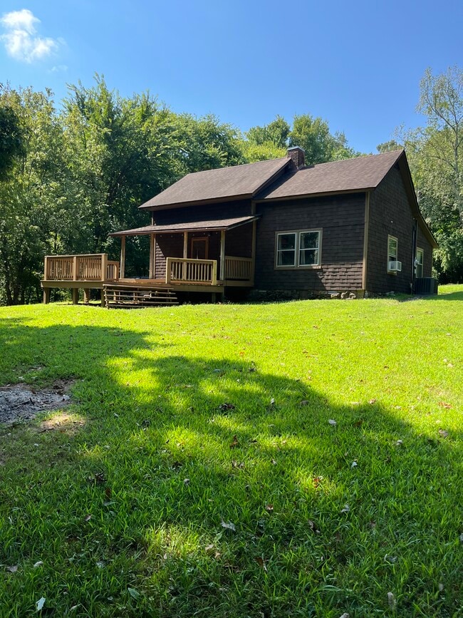 Building Photo - 1415 Gholson Rd Rental