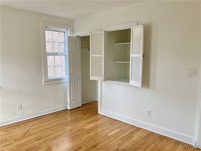 Photo - 51 Johnson Park