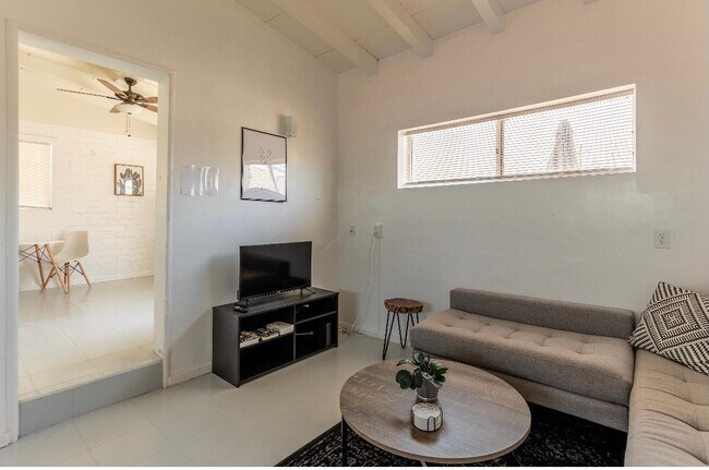 Photo - 74768 Sunset Dr