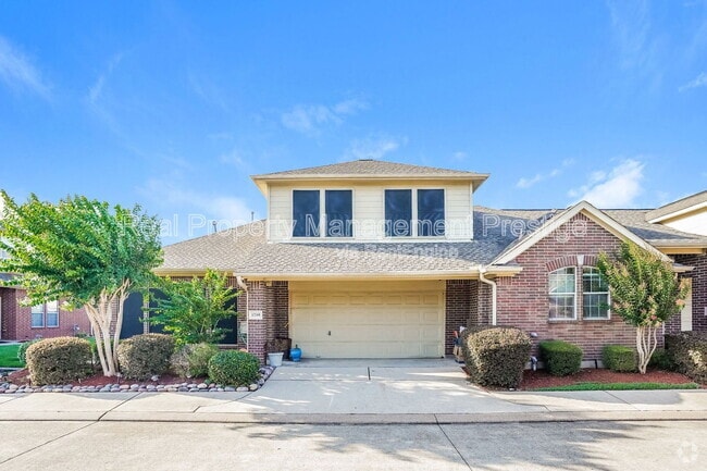 Building Photo - 1719 Village Townhome Dr