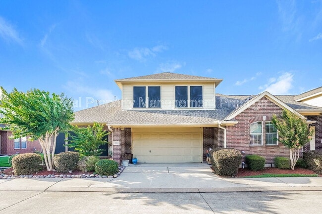 Photo - 1719 Village Townhome Dr