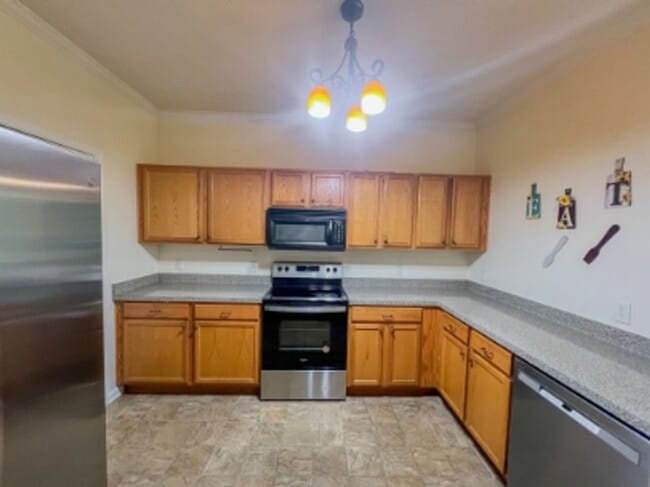Photo - 158 Ellis Drive