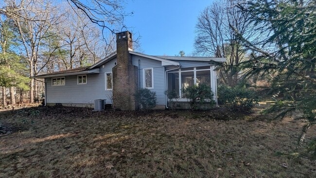 Photo - 10 Sherwood Ave