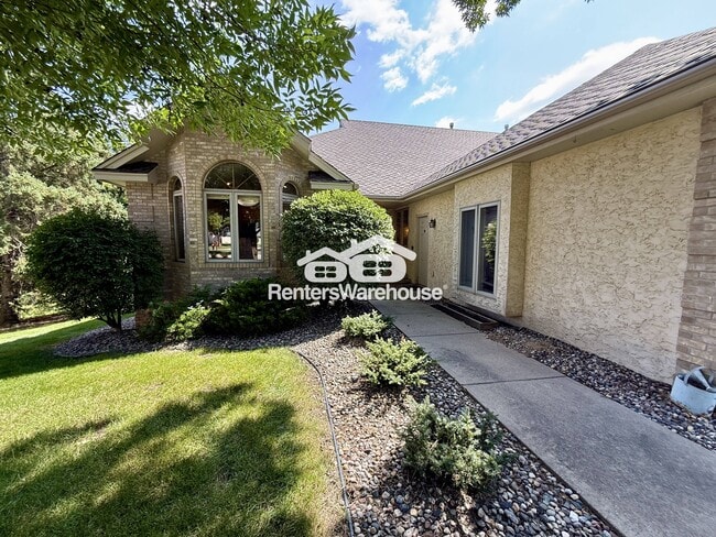 Building Photo - 10445 Fawns Way Rental