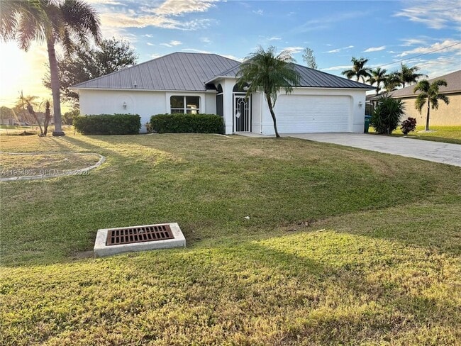 Photo - 142 SW 34th Pl