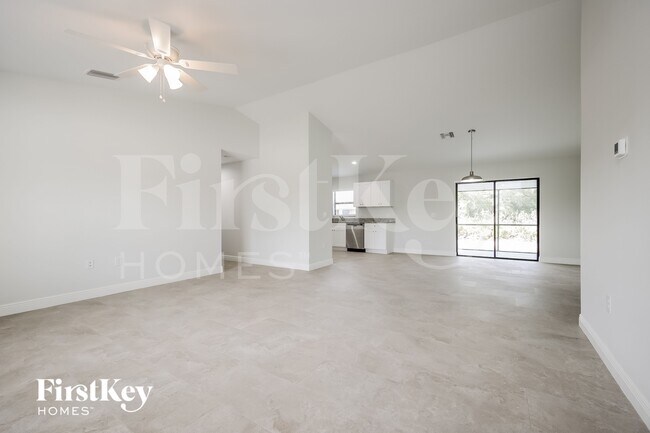 Photo - 2506 63rd St W