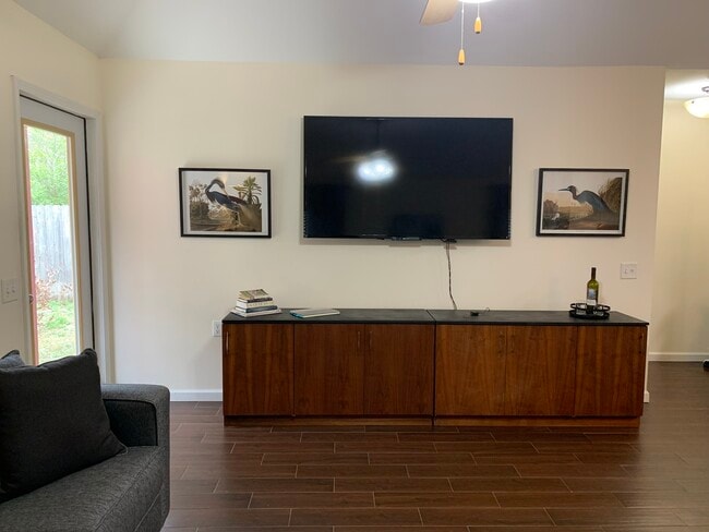 Photo - 1979 Crosscreek Cir