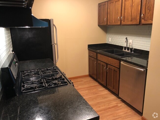 Building Photo - 1601 N Innsbruck Dr Unit 231 Rental