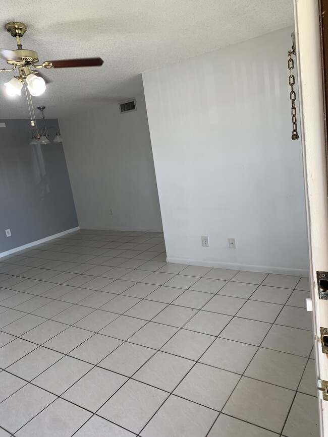 Photo - 14867 SW 104th St Unit 23