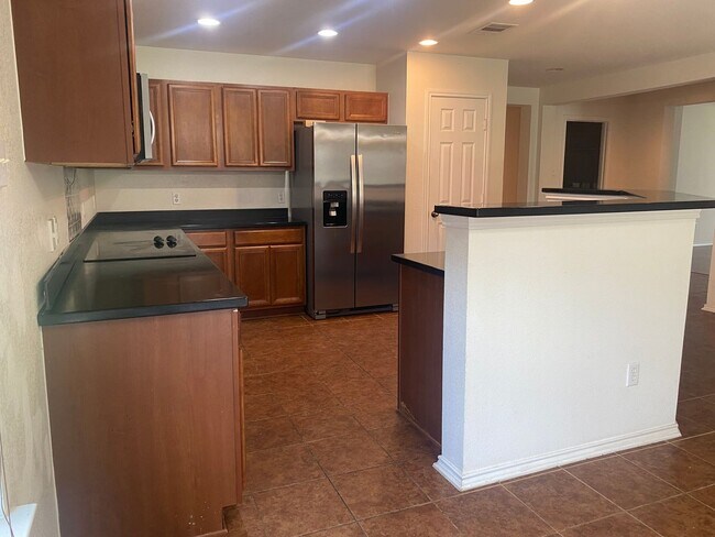 Photo - 3 BEDROOM, PLUS STUDY,  BELTON ISD