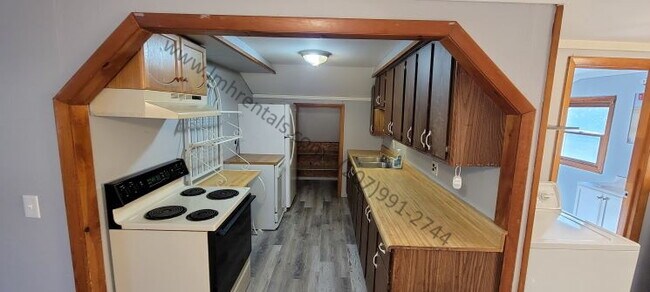 Photo - 845 Hudson Rd House Unit 845B