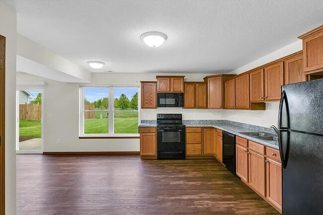 Photo - 1509 Stonebluff Ct