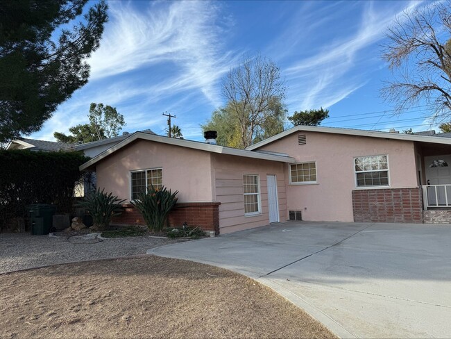 Rancho Cucamonga home for rent 3Bed/2Bath - Rancho Cucamonga home for rent 3Bed/2Bath