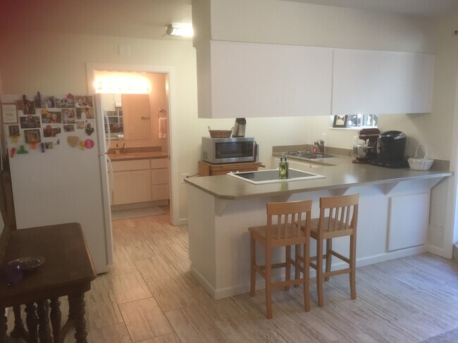 Photo - 6361 SW Southwood Dr Unit 3