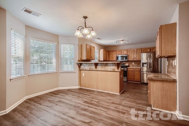 Photo - 5606 Fenway Dr