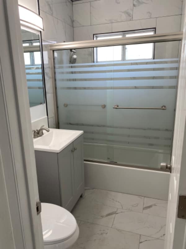 Photo - 9142 Walnut St