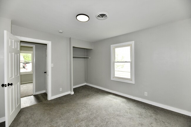 3550 Eisenhower Dr