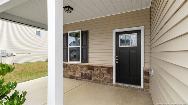 Photo - 160 Chatfield Dr.