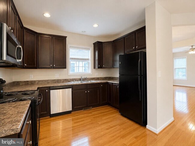 Photo - 1380 Timberwood Blvd