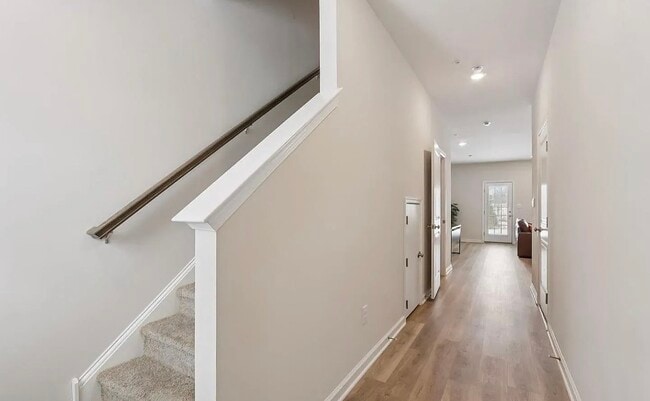 Photo - 1138 Martin Rd