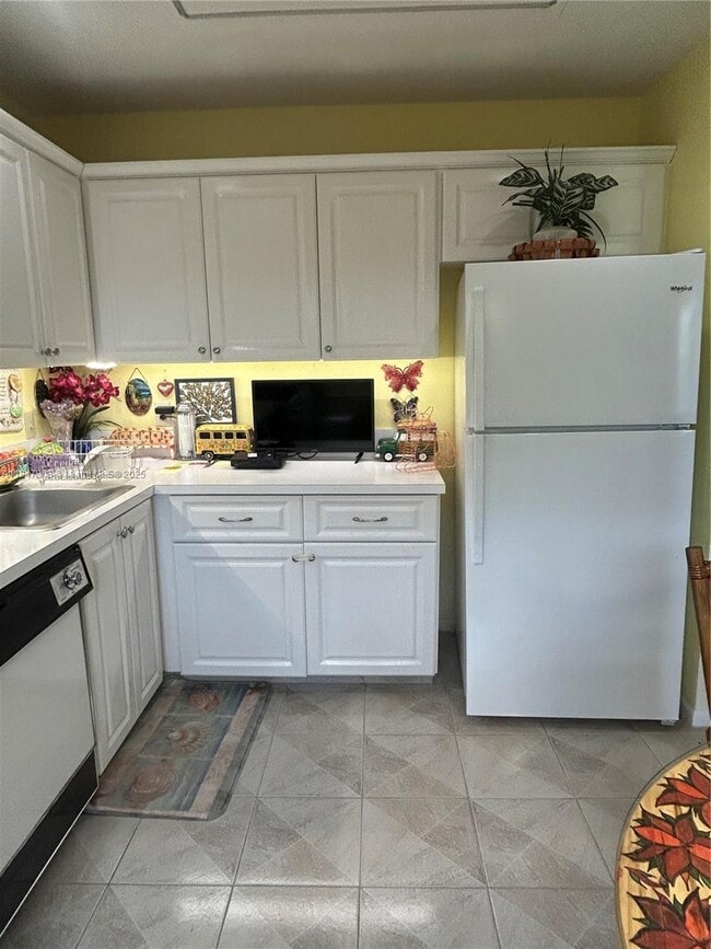 Photo - 9205 Pecky Cypress Ln Unit 8F