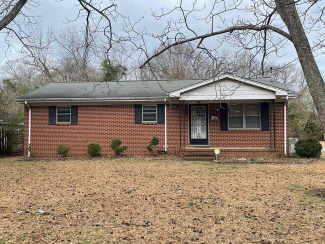 Building Photo - 903 N Audubon Ave