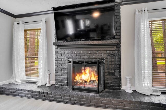 Photo - 1523 Saddlecreek Dr