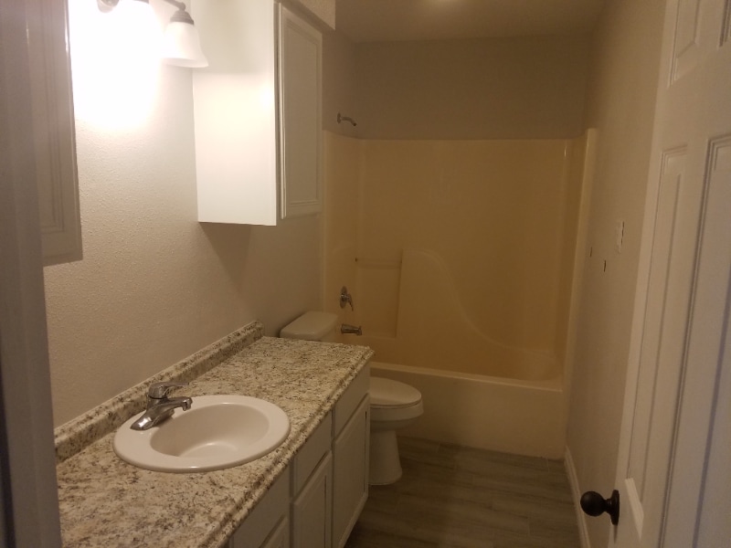Photo - 337 N Reed St