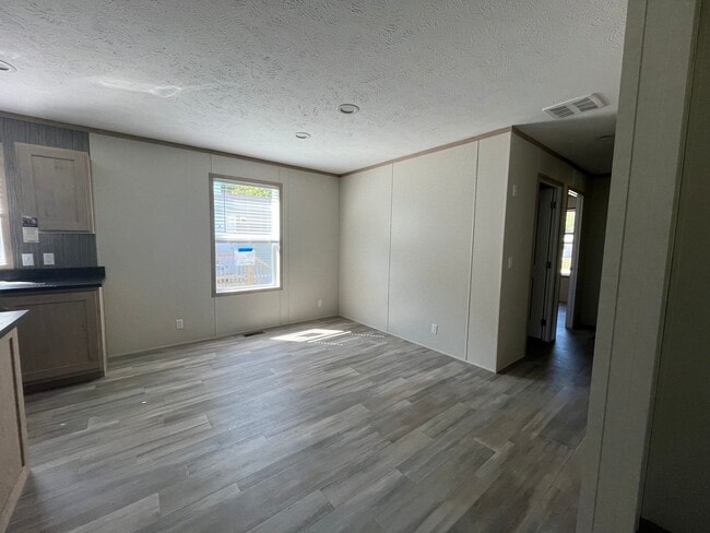 Photo - 4224 Twin Terrace