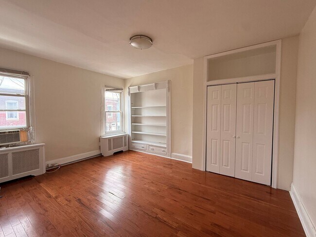 Photo - 2127 Tasker St Unit 2