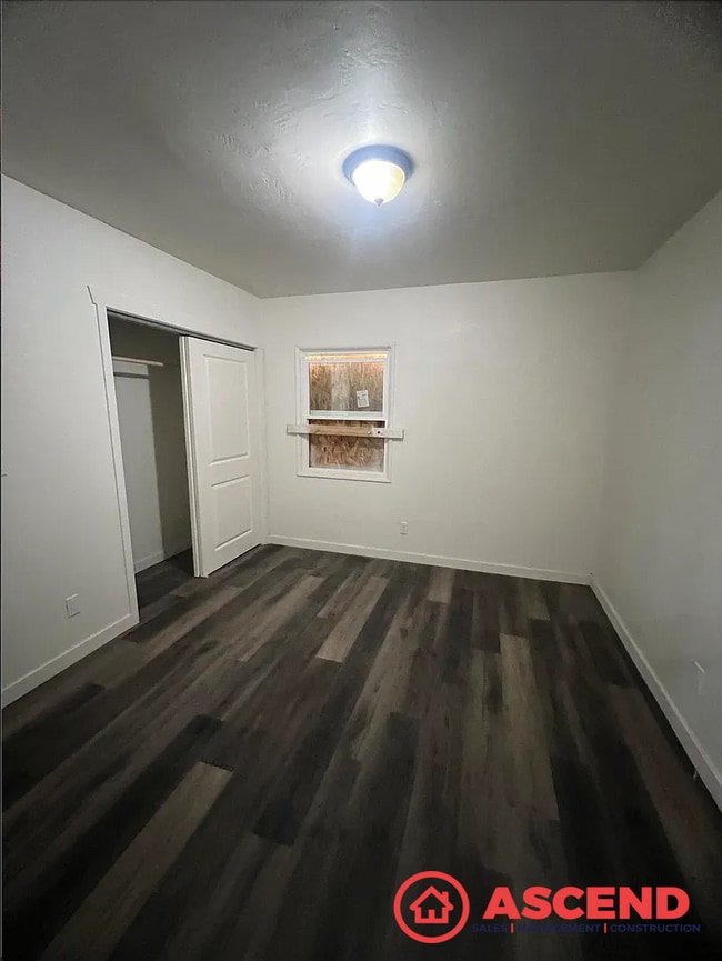 Photo - 2010-2012 South I St. Unit 2010 #A
