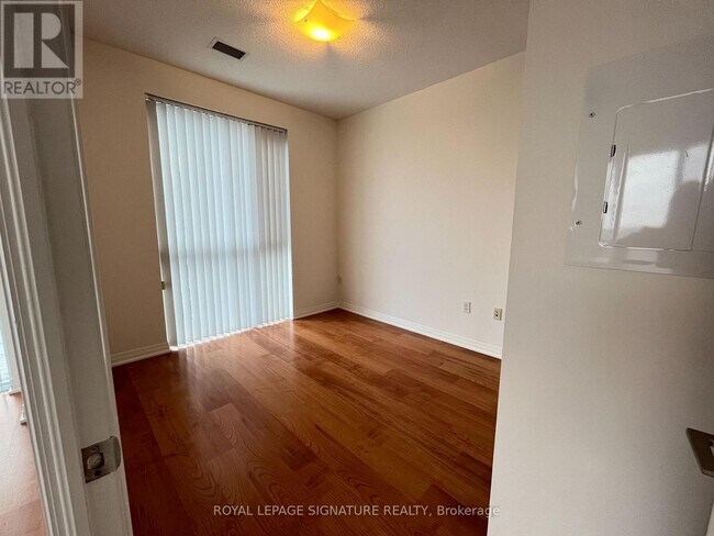 Photo - 25 Cole St Unité 913