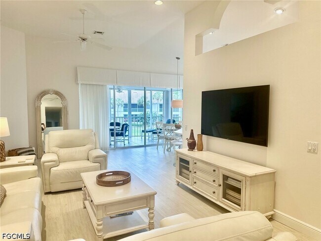 4510 Riverwatch Dr Unidad 203