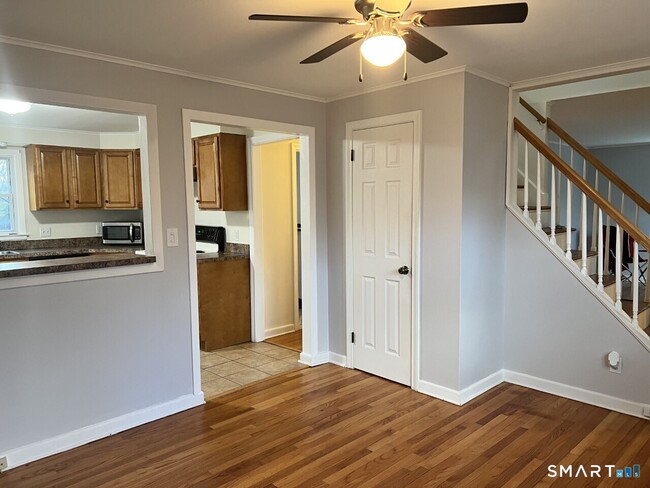 Photo - 23 Pinewood Rd