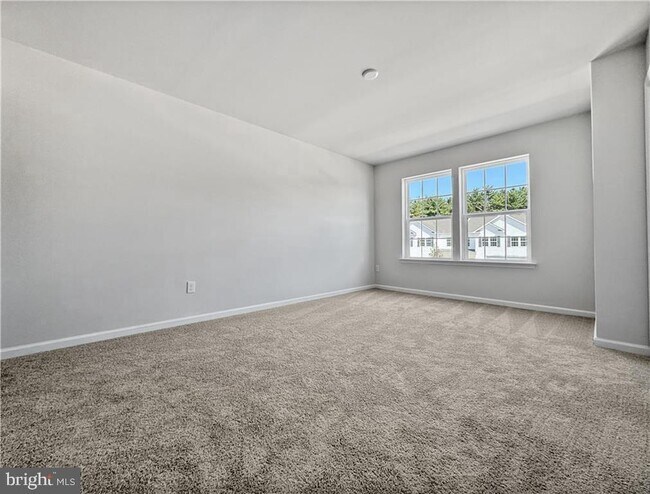 Photo - 1181 Martin Rd