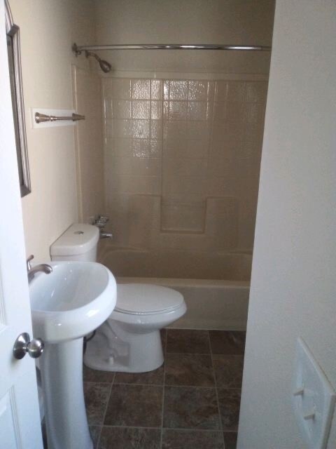 Photo - 1831 Summit Dr